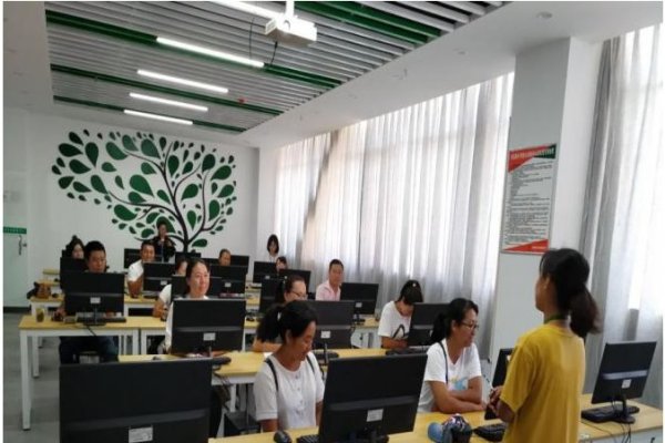 电商运营课程培训，打造专业电商人才的摇篮-振佳策