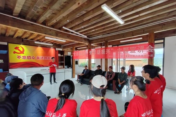 网站建设与党的理论学习心得，坚定信仰，明确目标——从党课到网页设计实践。-振佳策